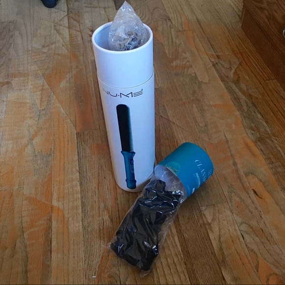 NuMe 32mm Classic Curling Wand Turquoise - Picture 2 of 5